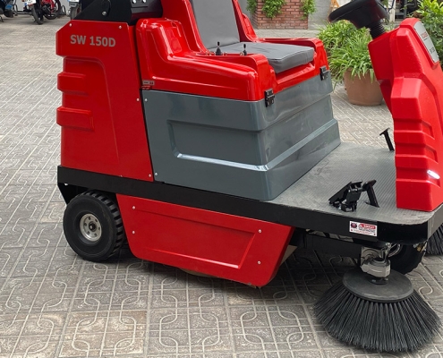 Adapazarı Sokak Süpürme Aracı